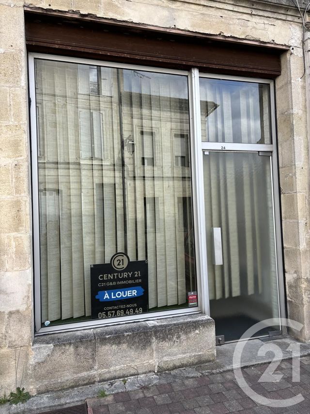 Appartement Local à louer - 2 pièces - 40.0 m2 - COUTRAS - 33 - AQUITAINE - Century 21 G&B Immobilier