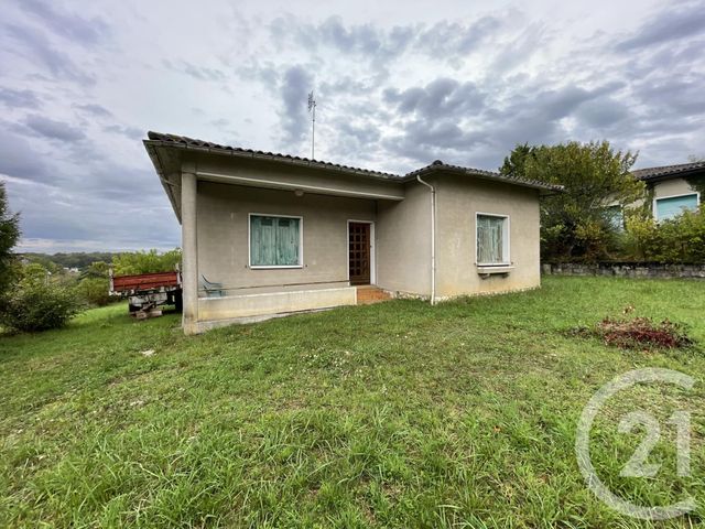 maison à vendre - 4 pièces - 116.68 m2 - MONTGUYON - 17 - POITOU-CHARENTES - Century 21 G&B Immobilier